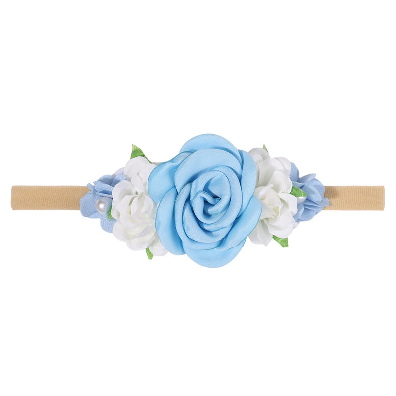 🎀 Encante sua Princesinha com Estilo! 🎀

Deixe sua bebê ainda mais fofa com nossa tiara elástica com flor delicada! Feita com materiais macios e confortáveis, é perfeita para recém-nascidos e bebês. Ideal para qua