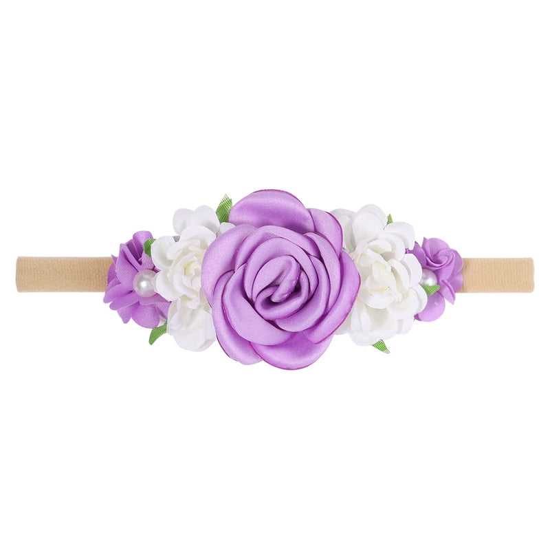 🎀 Encante sua Princesinha com Estilo! 🎀

Deixe sua bebê ainda mais fofa com nossa tiara elástica com flor delicada! Feita com materiais macios e confortáveis, é perfeita para recém-nascidos e bebês. Ideal para qua