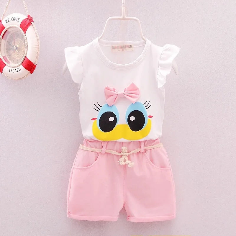 🌸 Conjunto Infantil Feminino – Estilo e Conforto para o Verão! 🌸

Deixe sua pequena ainda mais fofa com este conjunto de colete e shorts, perfeito para dias quentes! Feito com tecido macio e respirável, proporciona