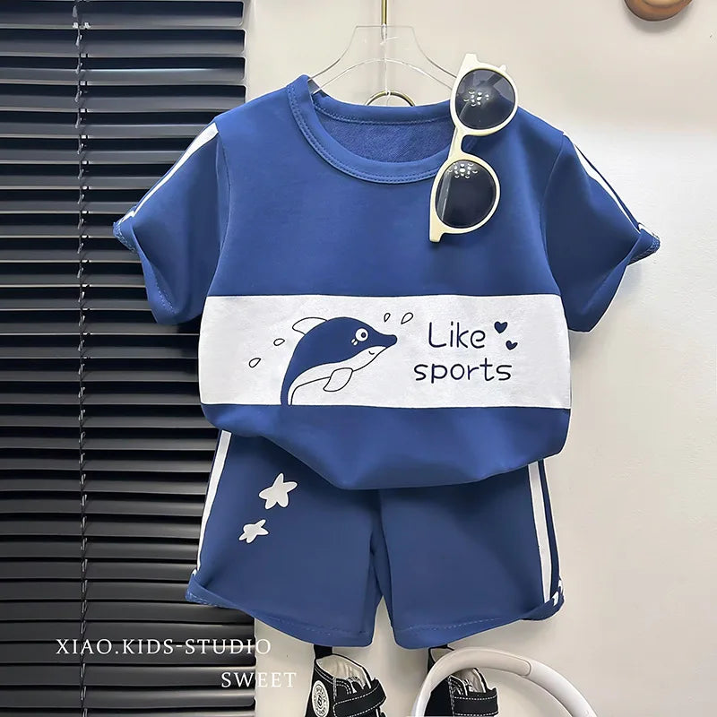 Conjunto Infantil Estiloso! 👕👖

T-shirt e shorts listrados, perfeitos para os pequenos se sentirem confortáveis e super fofos. Conjunto de 2 peças para meninos e meninas, ideal para o verão! 🌞👶

Deixe seus filh