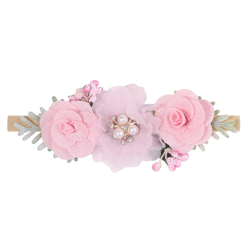 🎀 Encante sua Princesinha com Estilo! 🎀

Deixe sua bebê ainda mais fofa com nossa tiara elástica com flor delicada! Feita com materiais macios e confortáveis, é perfeita para recém-nascidos e bebês. Ideal para qua