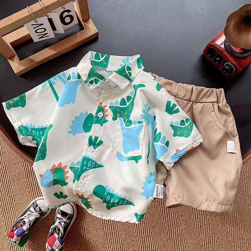 Conjunto Infantil de Verão – Camiseta e Shorts de Algodão! ☀️👦🩳 Conforto e estilo para os pequenos aproveitarem os dias quentes com leveza e liberdade. 💙