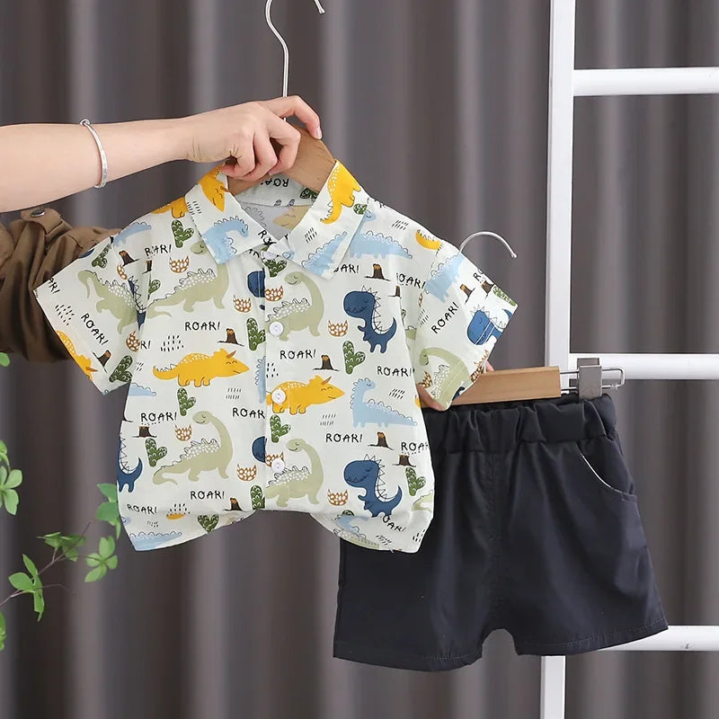 Conjunto Infantil de Verão – Camiseta e Shorts de Algodão! ☀️👦🩳 Conforto e estilo para os pequenos aproveitarem os dias quentes com leveza e liberdade. 💙